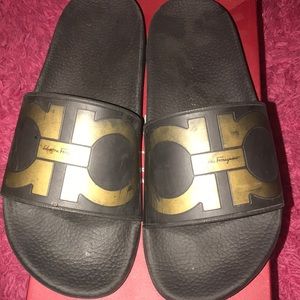Ferrogamo black slides